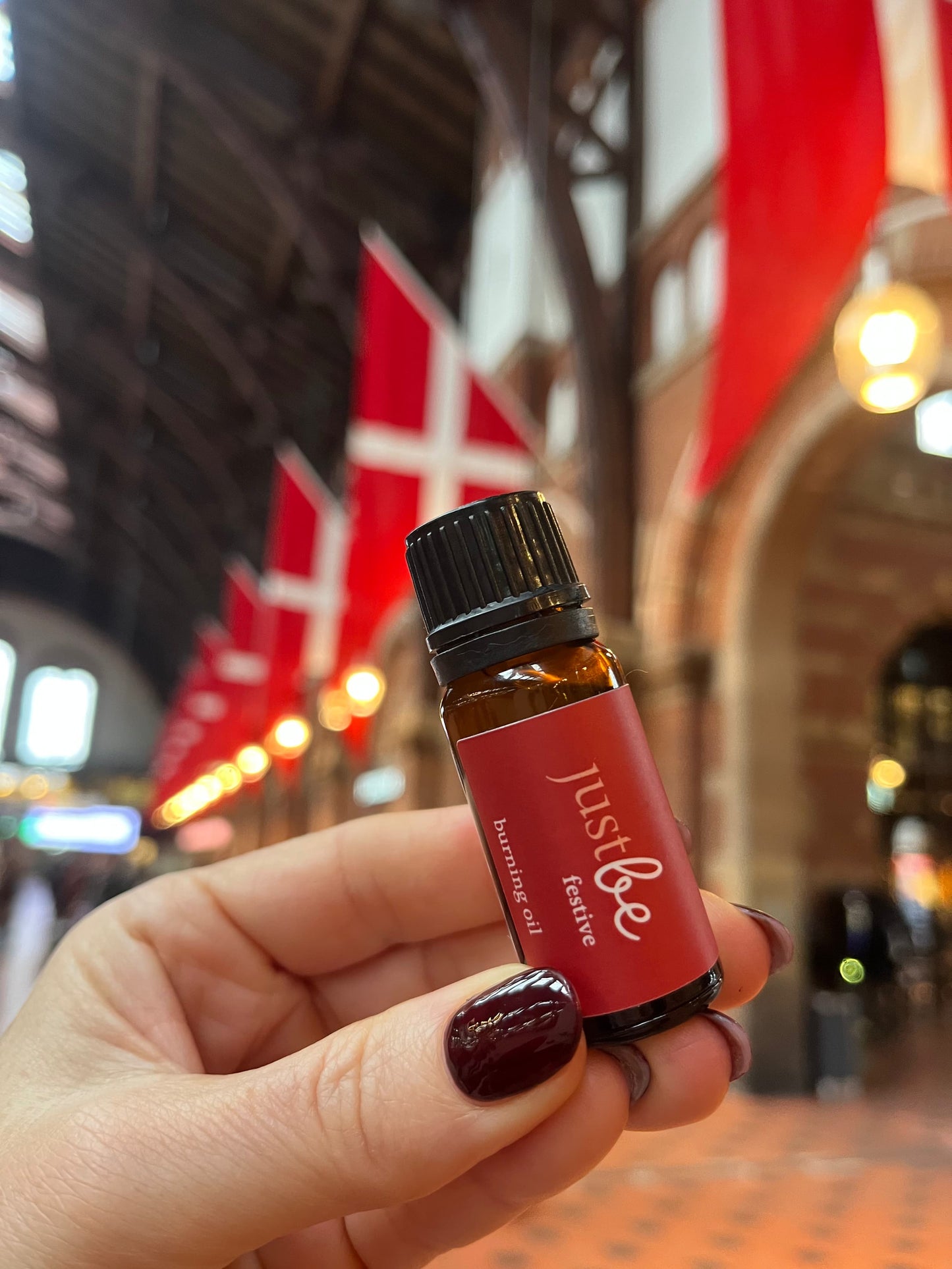 JustBe Botanicals Essential Oil Festive Sweet Orange Clove Copenhagen Train Station
